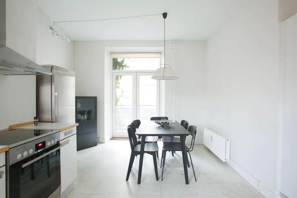 Large & Bright 3Br Apartment W Whirlpool Near Metro Copenhague Exterior foto