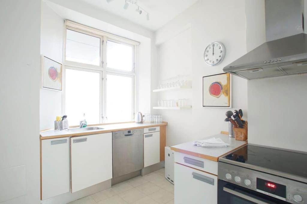 Large & Bright 3Br Apartment W Whirlpool Near Metro Copenhague Exterior foto