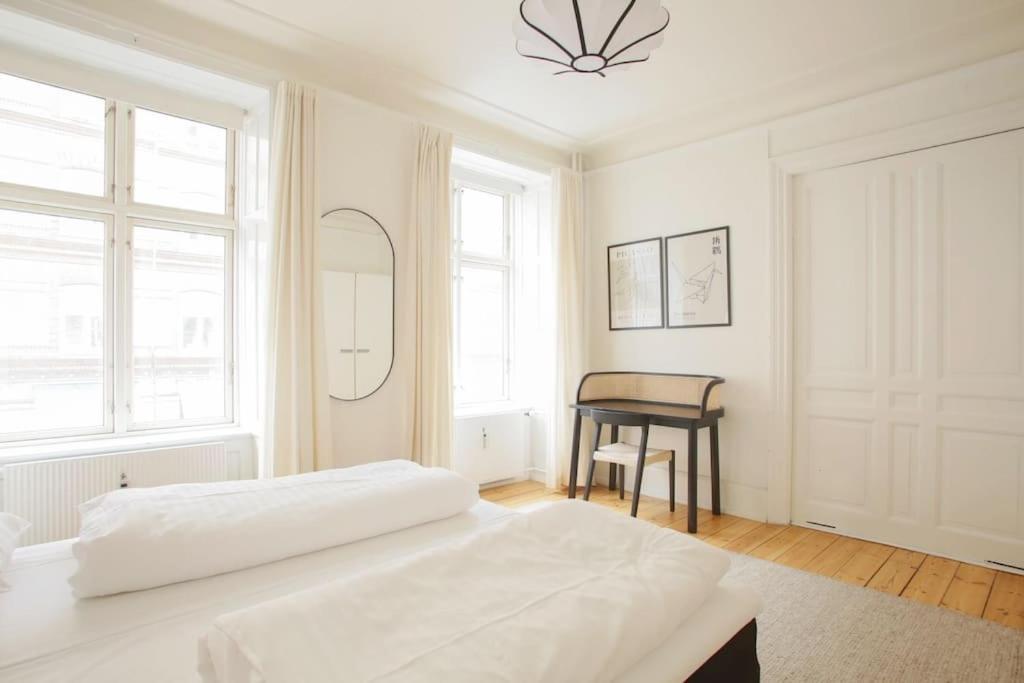 Large & Bright 3Br Apartment W Whirlpool Near Metro Copenhague Exterior foto
