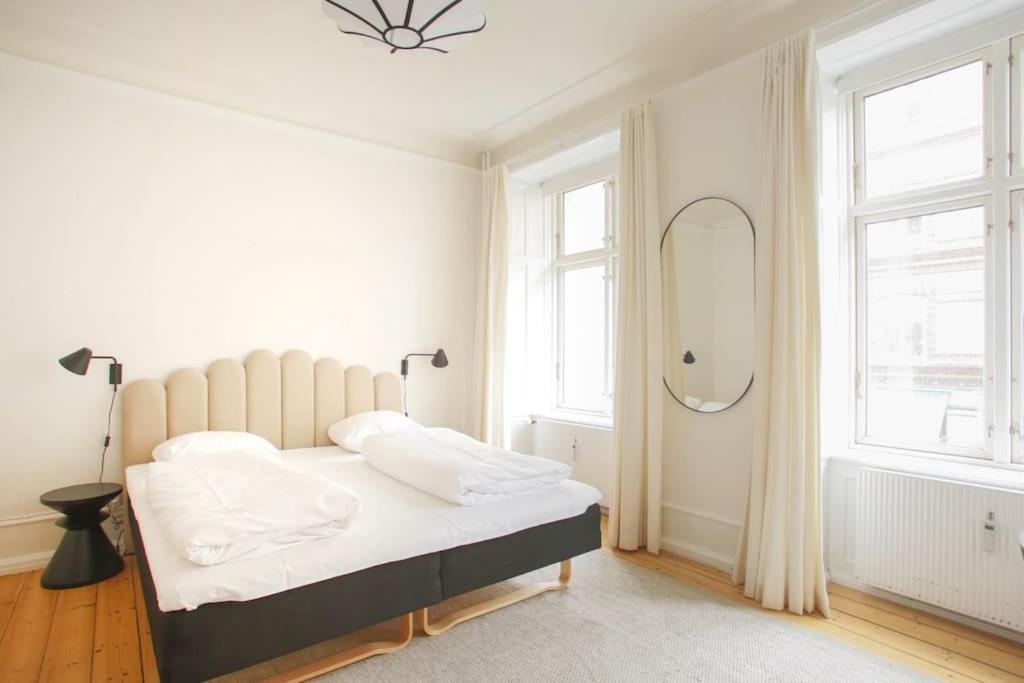 Large & Bright 3Br Apartment W Whirlpool Near Metro Copenhague Exterior foto